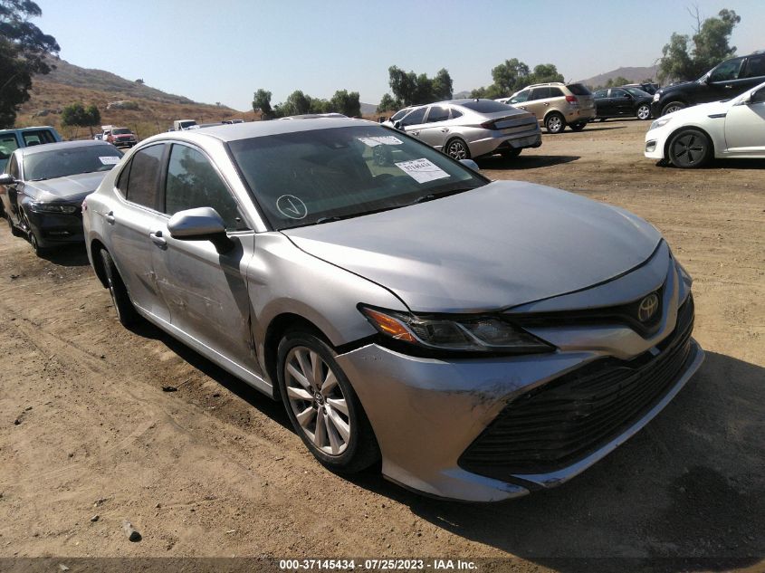 2018 TOYOTA CAMRY LE/SE/XLE/L - 4T1B11HK0JU080116