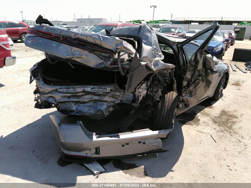 VIN KMHLS4AG3PU502882 2023 HYUNDAI ELANTRA SEL