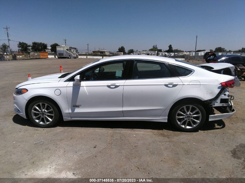 2017 FORD FUSION ENERGI SE - 3FA6P0PU1HR275327