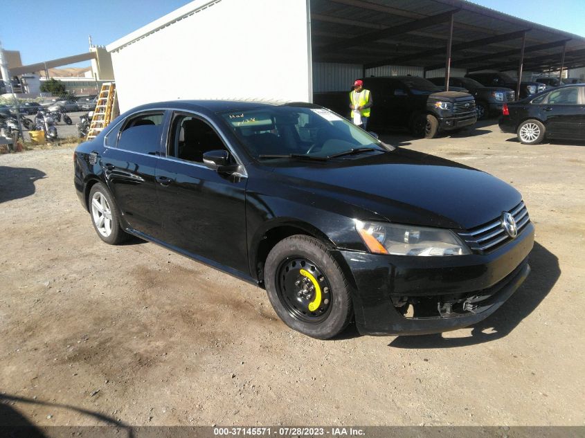 2013 VOLKSWAGEN PASSAT SE - 1VWBP7A3XDC076297