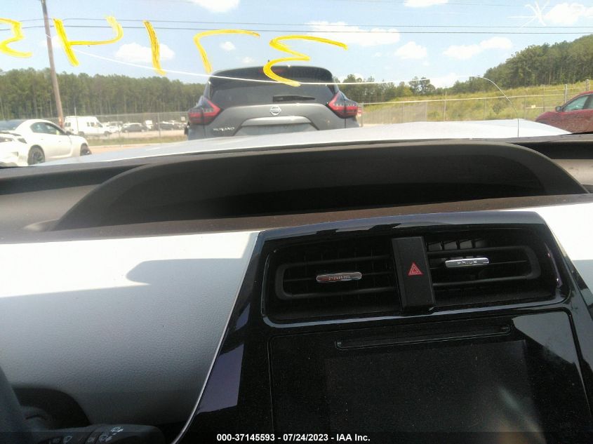 2016 TOYOTA PRIUS FOUR - JTDKARFU6G3517669