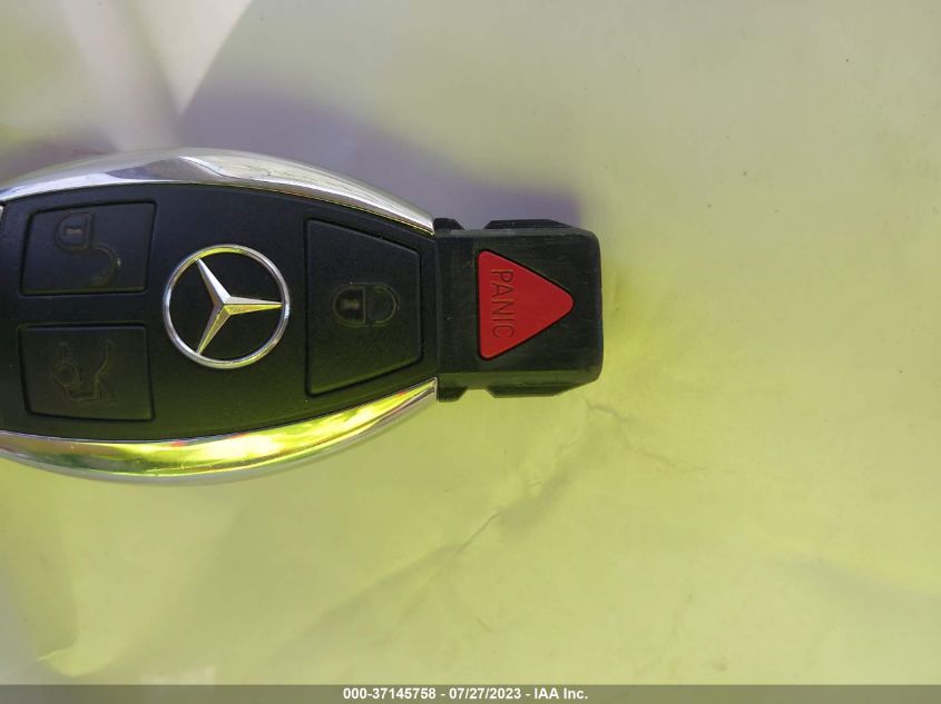 2014 MERCEDES-BENZ C-CLASS C 300 - WDDGF8AB5EG160679