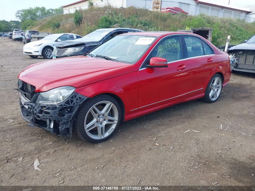2014 MERCEDES-BENZ C-CLASS C 300 - WDDGF8AB5EG160679