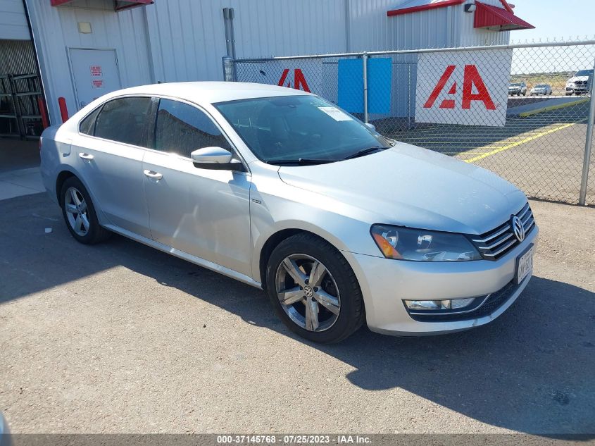 2015 VOLKSWAGEN PASSAT 1.8T LIMITED EDITION - 1VWAS7A33FC121075