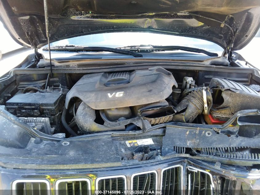 2015 JEEP GRAND CHEROKEE LAREDO - 1C4RJFAG5FC209020