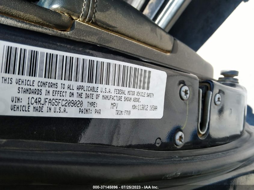 2015 JEEP GRAND CHEROKEE LAREDO - 1C4RJFAG5FC209020