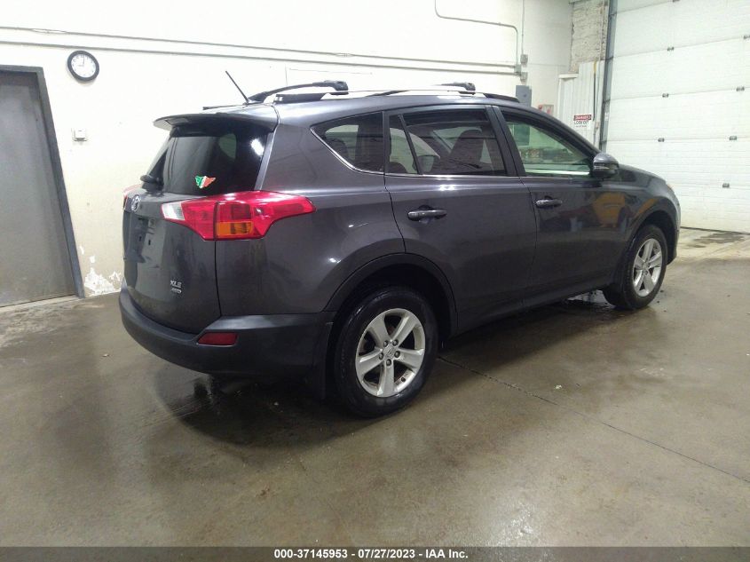 2014 TOYOTA RAV4 XLE - JTMRFREV9EJ011899