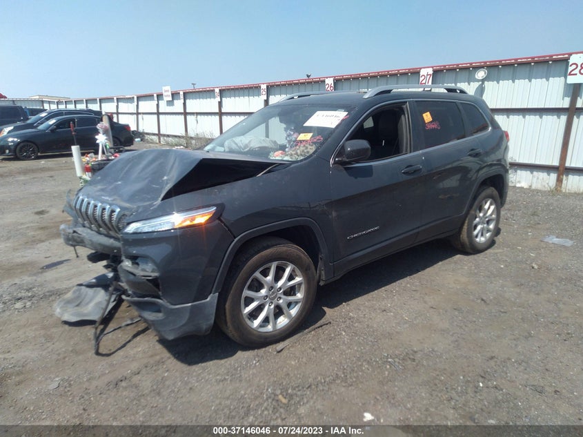 VIN 1C4PJMLB0JD580134 2018 JEEP CHEROKEE LATITUDE PLUS