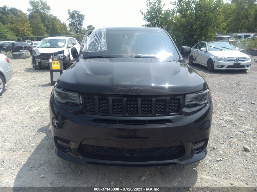 2018 JEEP GRAND CHEROKEE SRT - 1C4RJFDJ6JC404396