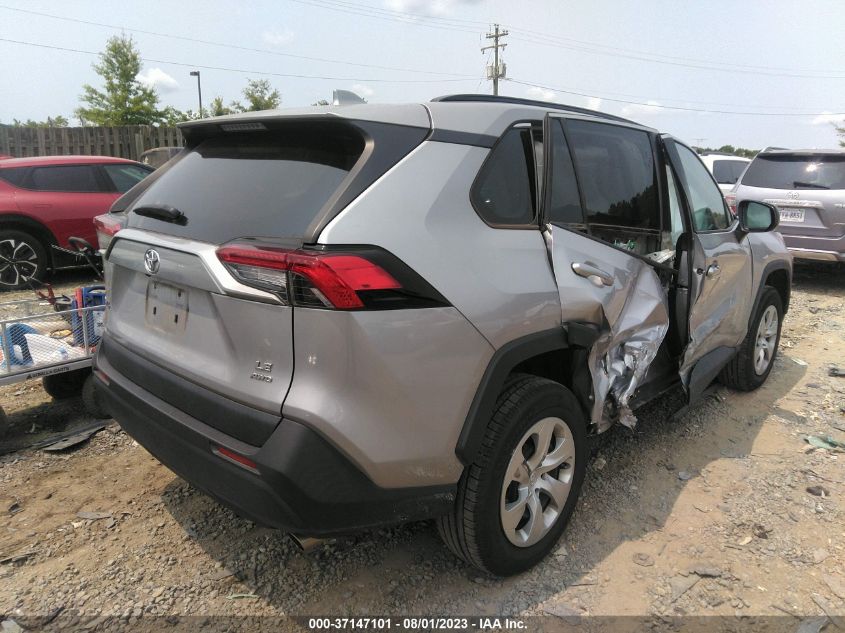 2T3F1RFV1KW003759 Toyota RAV4 LE 4