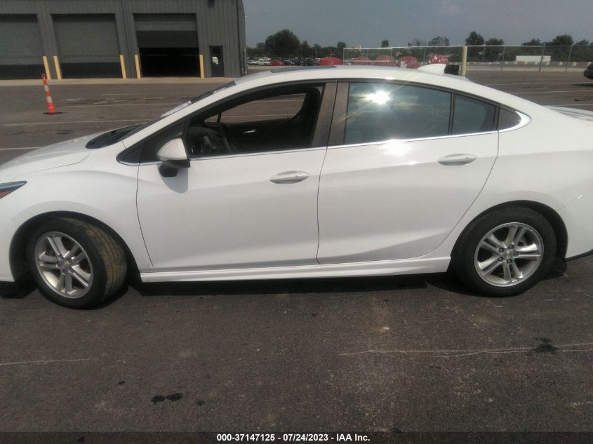 2018 CHEVROLET CRUZE LT - 1G1BE5SMXJ7130165