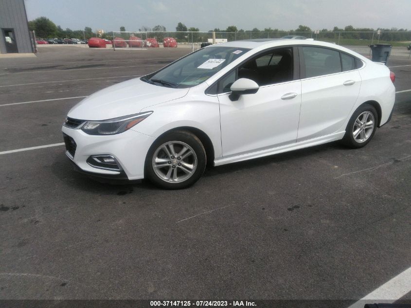 2018 CHEVROLET CRUZE LT - 1G1BE5SMXJ7130165