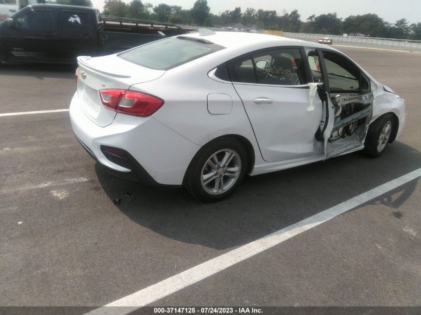 2018 CHEVROLET CRUZE LT - 1G1BE5SMXJ7130165