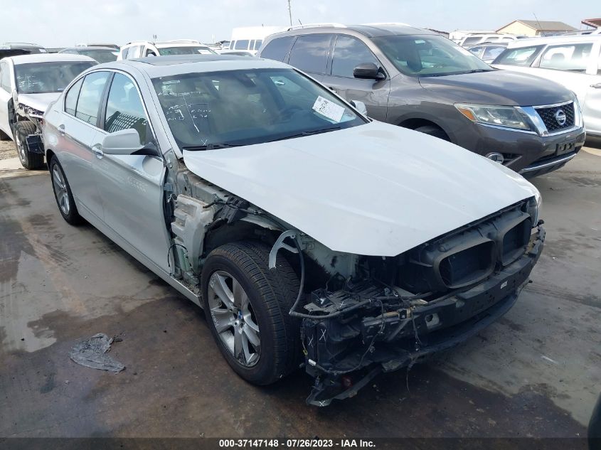 2013 BMW 5 SERIES 528I XDRIVE - WBAXH5C50DD113003