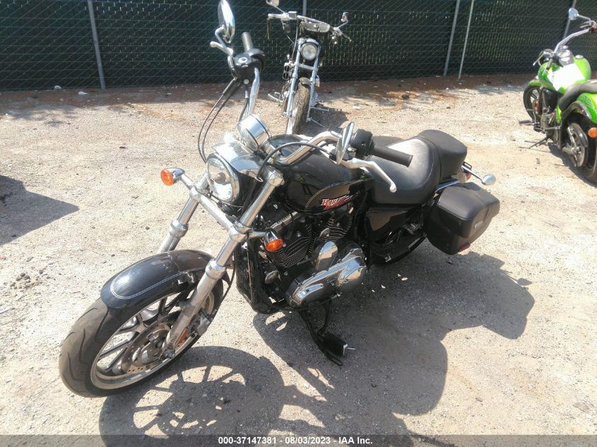 2015 HARLEY-DAVIDSON XL1200 T - 1HD1LL319FC402882