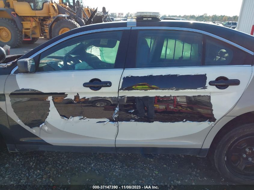 2018 FORD  POLICE INTERCEPTOR 1FAHP2MK4JG102602
