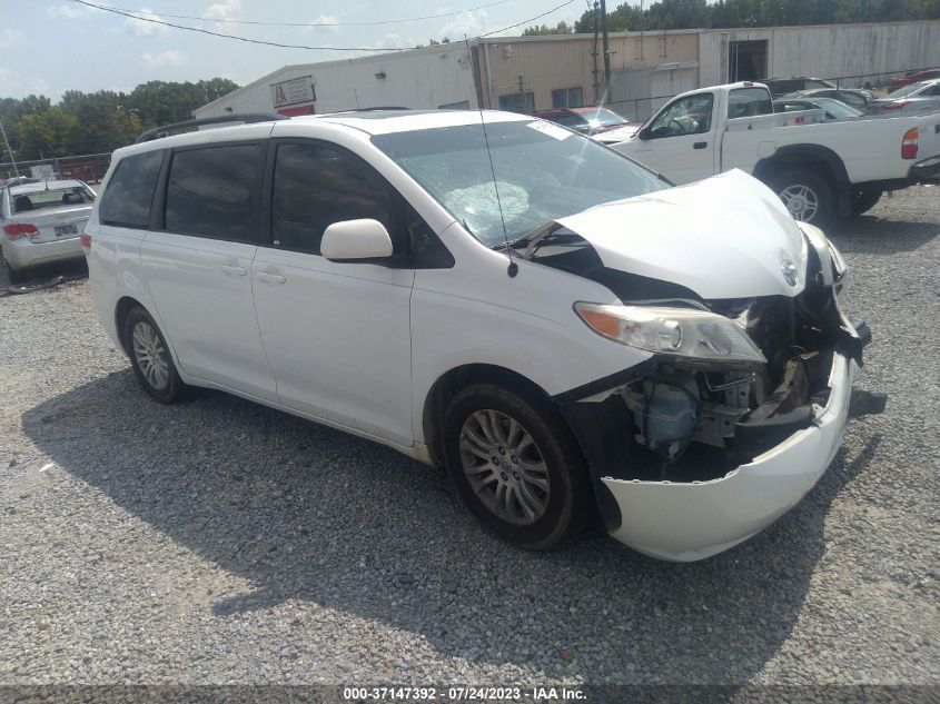 2014 TOYOTA SIENNA XLE/XLE AAS/LTD - 5TDYK3DC0ES438945