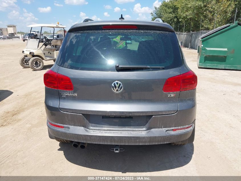 2016 VOLKSWAGEN TIGUAN SE - WVGBV7AXXGW562540