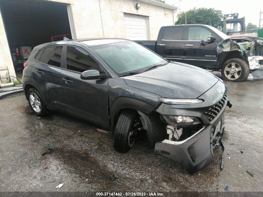 KM8K2CAB6NU927858 Hyundai Kona SE