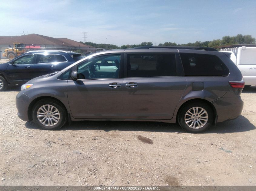 2017 TOYOTA SIENNA XLE AUTO ACCESS - 5TDYZ3DCXHS873486