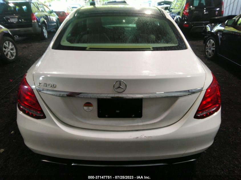 2016 MERCEDES-BENZ C-CLASS C 300 - WDDWF4JB0GR173612