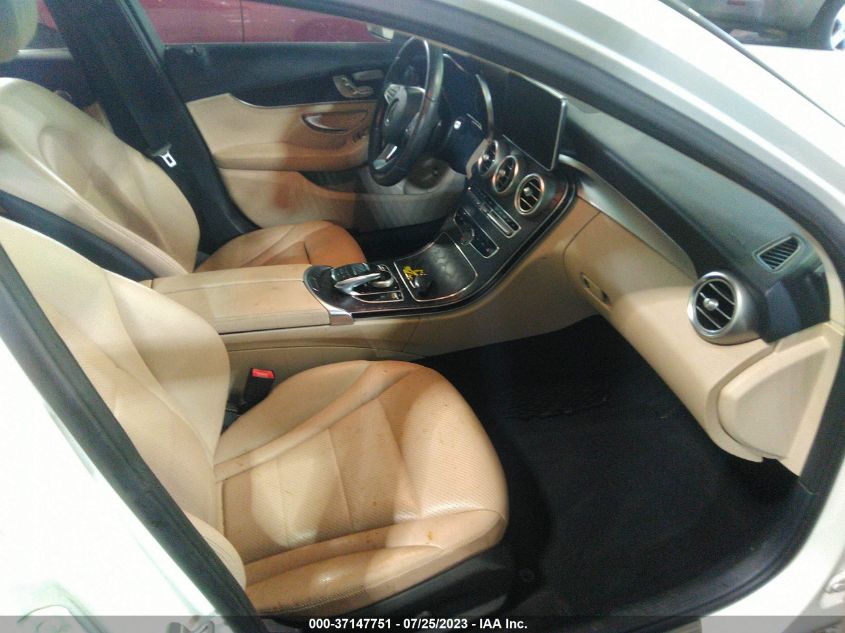 2016 MERCEDES-BENZ C-CLASS C 300 - WDDWF4JB0GR173612