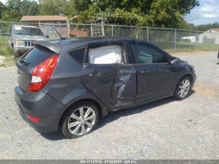 2013 HYUNDAI ACCENT SE - KMHCU5AE8DU098617