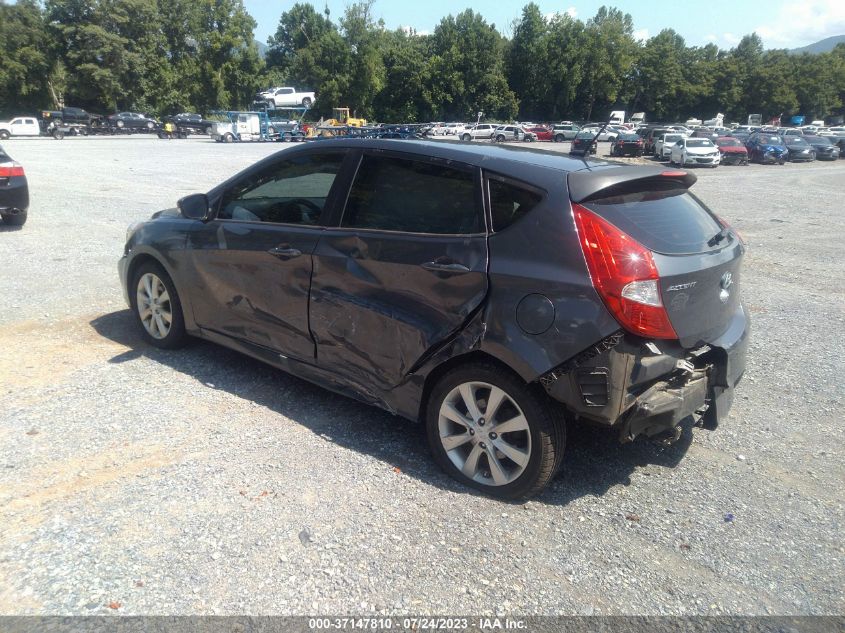 2013 HYUNDAI ACCENT SE - KMHCU5AE8DU098617