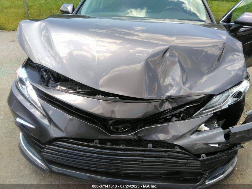 2021 TOYOTA CAMRY XLE - 4T1F11AK1MU414301