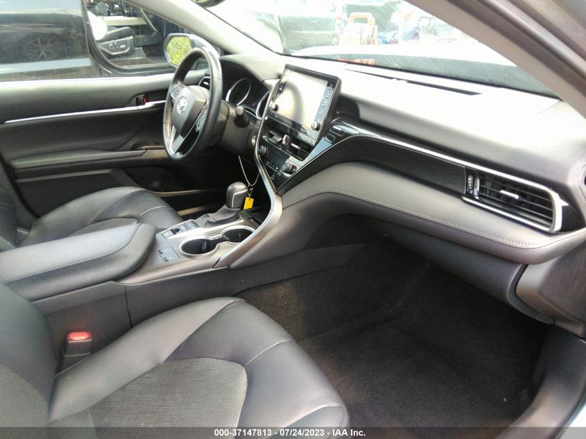 2021 TOYOTA CAMRY XLE - 4T1F11AK1MU414301
