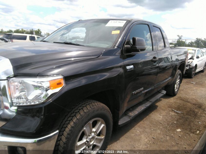 2015 TOYOTA TUNDRA 4WD TRUCK SR/SR5/TRD PRO - 5TFUW5F13FX470794