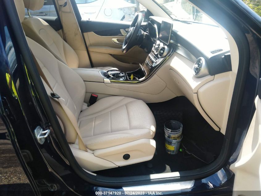 2016 MERCEDES-BENZ GLC GLC 300 - WDC0G4JB9GF058502