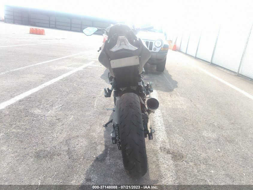2022 KAWASAKI ER400 D JKAERKD13NDAJ2019