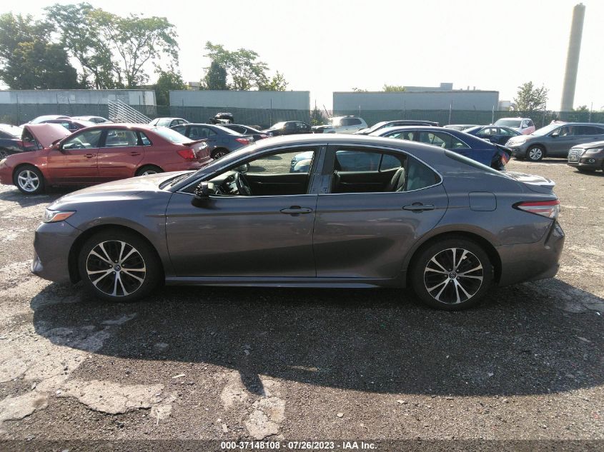 2018 TOYOTA CAMRY L/LE/XLE/SE/XSE - 4T1B11HK4JU128345
