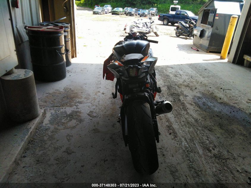 2020 YAMAHA YZFR6 JYARJ28E4LA007446