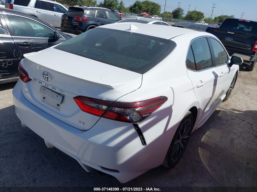 2021 TOYOTA CAMRY SE - 4T1G11AK6MU523342