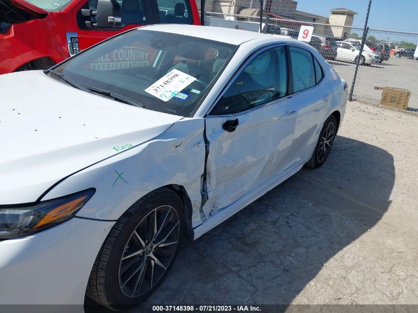 2021 TOYOTA CAMRY SE - 4T1G11AK6MU523342