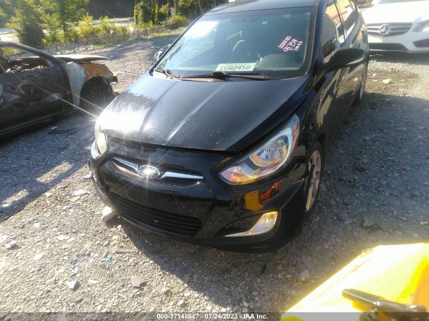 2013 HYUNDAI ACCENT GLS/SE - KMHCU5AE5DU091754