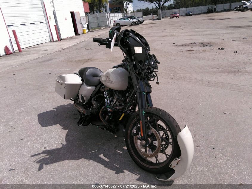 2023 HARLEY-DAVIDSON FLHXST - 1HD1ABL14PB601507