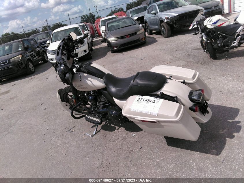 2023 HARLEY-DAVIDSON FLHXST - 1HD1ABL14PB601507
