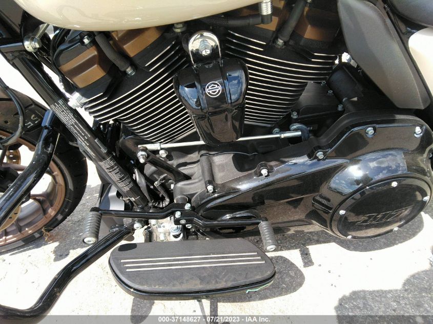 2023 HARLEY-DAVIDSON FLHXST - 1HD1ABL14PB601507