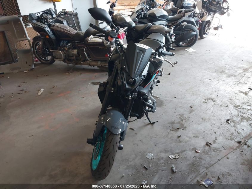 2023 YAMAHA MT09 - JYARN71E2PA004112