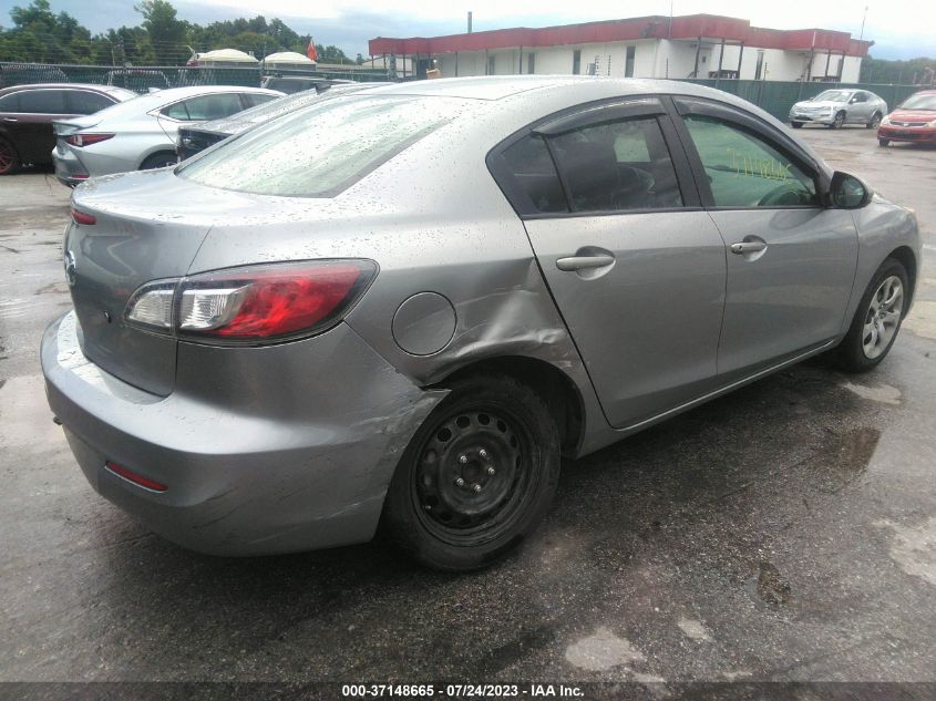 2013 MAZDA MAZDA3 I SV - JM1BL1TG4D1851040