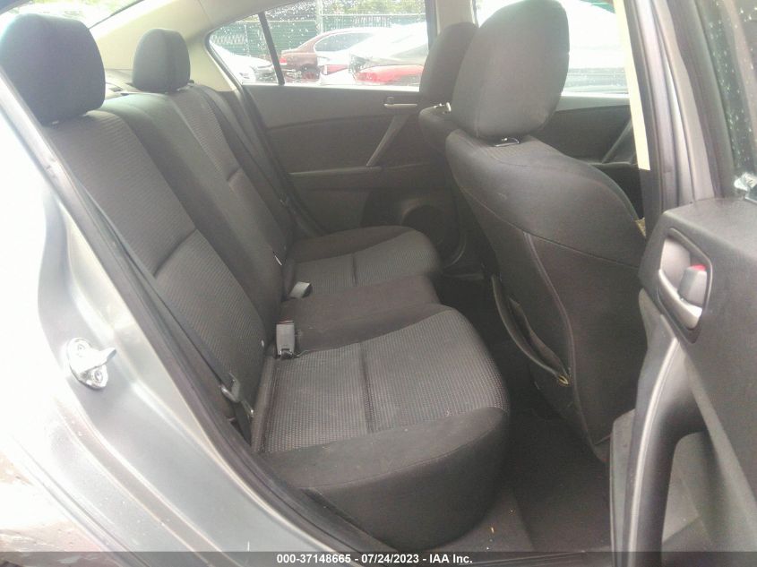 2013 MAZDA MAZDA3 I SV - JM1BL1TG4D1851040