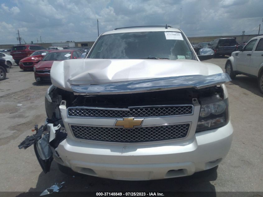 2013 CHEVROLET SUBURBAN K1500 LTZ - 1GNSKKE73DR201159