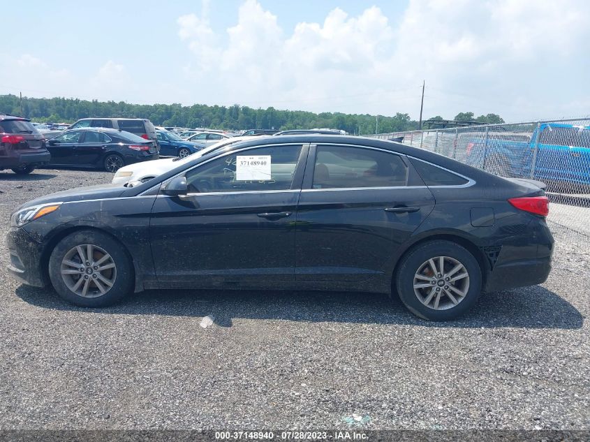 2015 HYUNDAI SONATA 2.4L SE - 5NPE24AF3FH204927