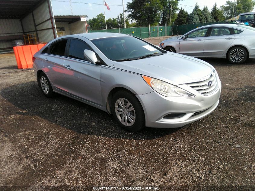 2013 HYUNDAI SONATA GLS - 5NPEB4AC2DH569991