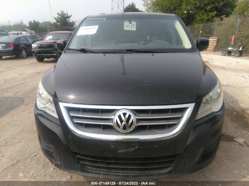 2013 VOLKSWAGEN ROUTAN SE W/RSE & NAVIGATION 2C4RVABG6DR724795
