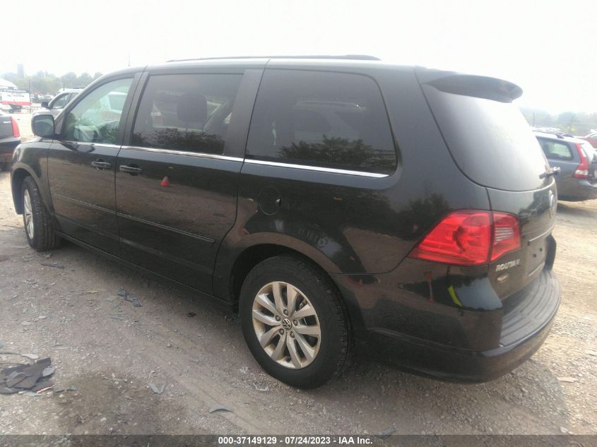 2013 VOLKSWAGEN ROUTAN SE W/RSE & NAVIGATION 2C4RVABG6DR724795