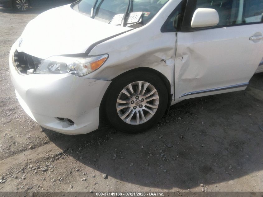 2016 TOYOTA SIENNA XLE/LIMITED - 5TDYK3DC2GS737727